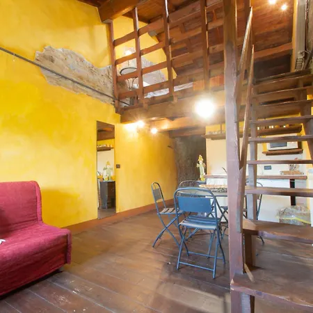 La Casala Apartment *